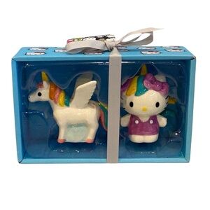 👠 Hello Kitty Salt & Pepper Set